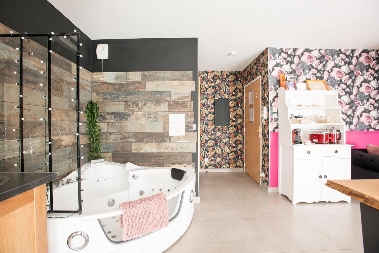 Romantisme Et Glamour 2 Avec Spa , Clim Et Jardin Ντιζόν Εξωτερικό φωτογραφία